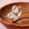 New High End Copper Lace Bow Ring Elegant Fashionable Small Scale Design Exquisite Wedding Gift Finger Ring Accessory Wholesale