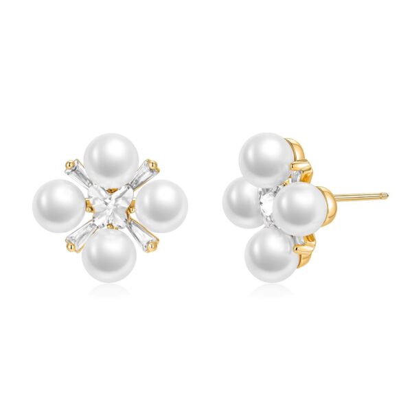 French Style Vintage Light Luxury Elegant Golden Butterfly Fashion Copper Stud Earrings Sparkling Diamonds Versatile for Women