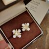 French Style Vintage Light Luxury Elegant Golden Butterfly Fashion Copper Stud Earrings Sparkling Diamonds Versatile for Women